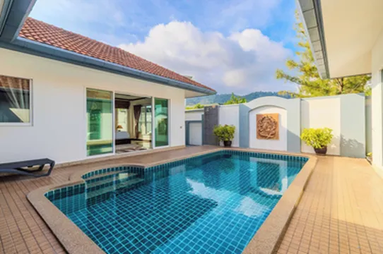 รูปภาพของ2 ห้องนอนพร้อมสระว่ายน้ำใกล้ชายหาด วี267