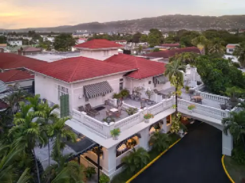 Terra Nova All Suite Hotel