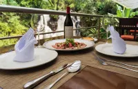 Hotel Misión Grand Valle de Bravo - 朝食