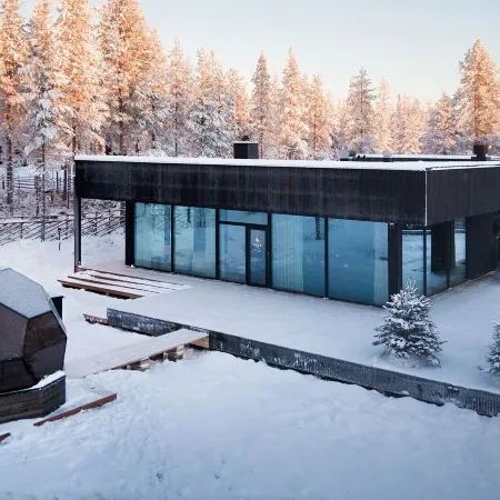 Halo Igloos - Private Sauna & Jacuzzi
