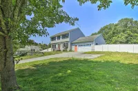 Walk to Buzzards Bay Beach Spacious Onset Home - Wi-Fi