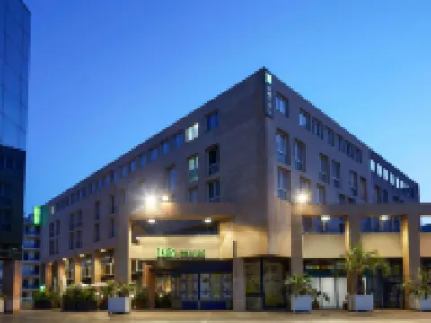Ibis Styles Toulon Centre Port Hotels in Toulon