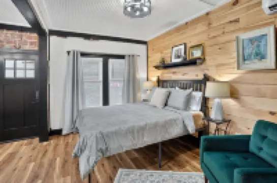 ที่พักสไตล์ชนบทในรัฐเคนทักกี, โคลัมเบีย เฮาส์ ยูนิต B อพาร์ตเมนต์ โรงแรมในซัมเมอร์เซ็ท