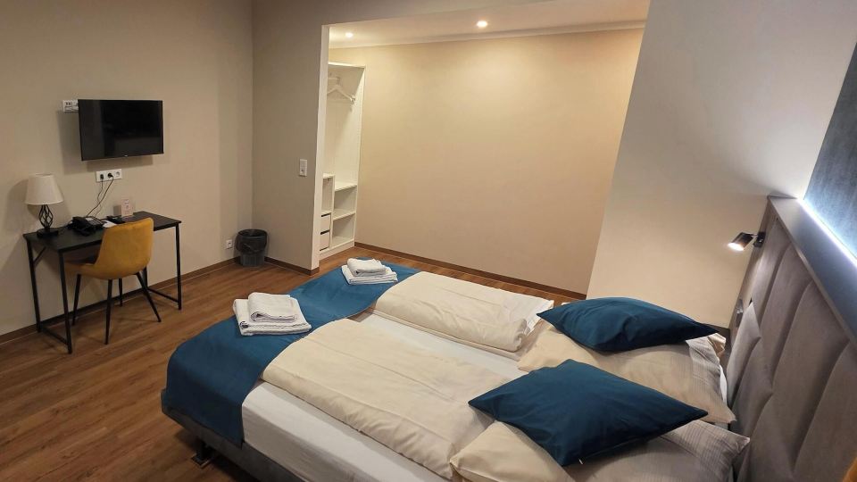 Wali's Hotel