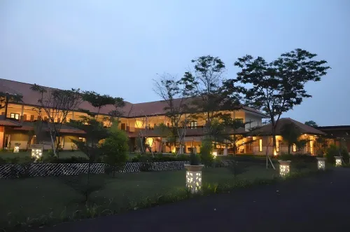 Bumi Gumati Resort & Convention