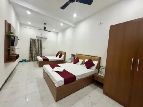 Aakriti's Home Stay Các khách sạn gần Tháp Chaukhandi