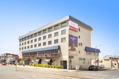 Nightcap at Burnie Townhouse のホテル