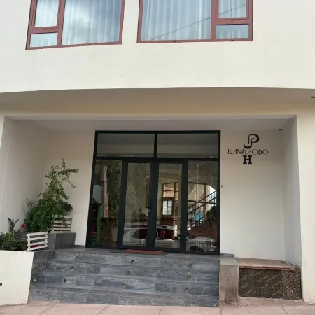 Juan Placido Hospedaje