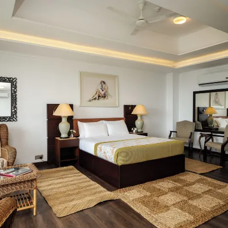 Fox Kandy by Fox Resorts - Luxury in the Mist