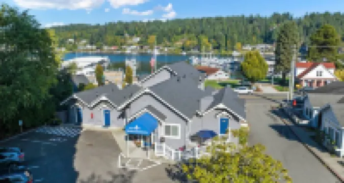The Maritime Inn