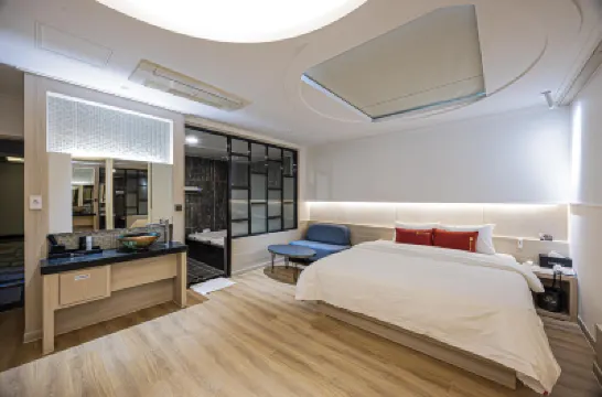 ปูซาน ซงโด โฮเทล 99.9 โรงแรมใกล้ซงโดเคเบิลคาร์