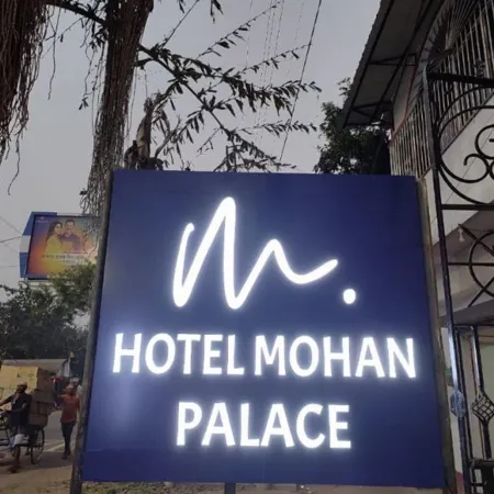 Hotel Mohan Palace