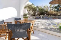 Agia Anna Hotel