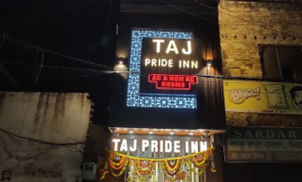 Taj Pride Inn Near Golden Temple