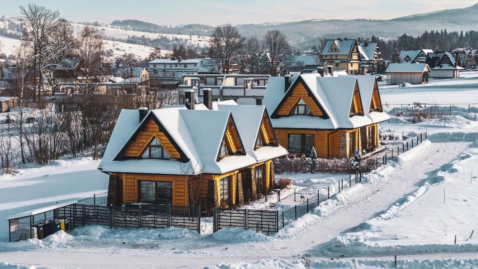 Kaniówka, Sun & Snow