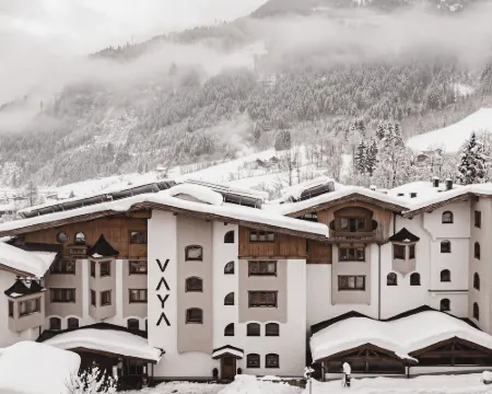 VAYA Resort Zillertal Hotels in Aschau