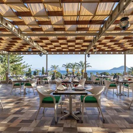 Yasmin Bodrum Resort