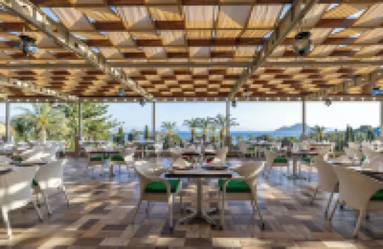 Yasmin Bodrum Resort