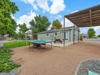 Rustic Refuge - minutes from downtown Fruita!4 beds Hotels in Fruita