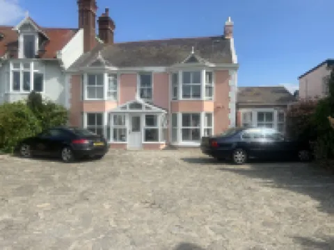 波特斯穆寧酒店