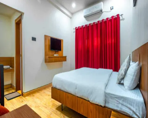 The Topaz Hotel Hotels in Bilaspur