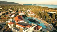 Zeus Eretria Resort - 4 étoiles