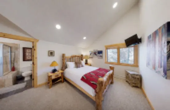 Timberwolf Lodge 6 2 Bedroom Cabin by RedAwning