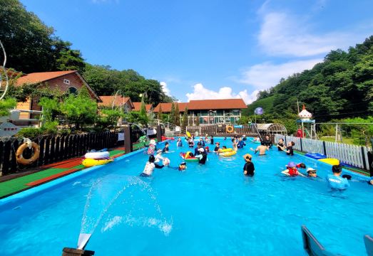 보은 산모랭이풀내음펜션