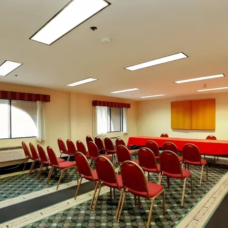 Extended Studio Hotel Ontario
