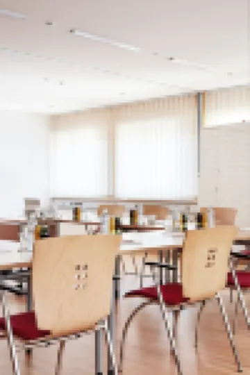 โครเนอ ฮิตทิซาว - โรงแรม & ร้านอาหาร อิม เบรเกนเซอร์วัลด์