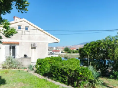 帕格度假屋 帕格酒店