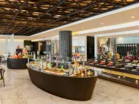 Sofitel Abu Dhabi Corniche - breakfast