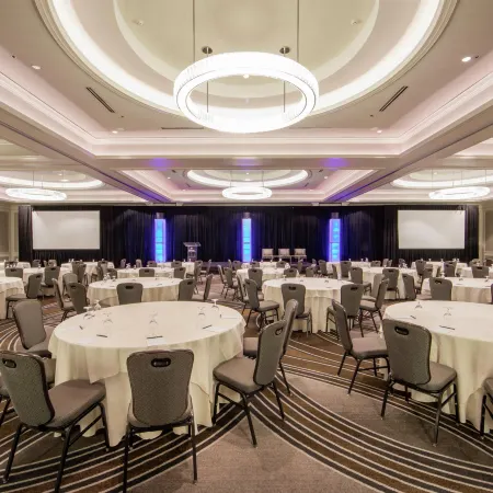 Hilton Nashville Downtown Отели рядом с достопримечательностью «Аудитория Риман»