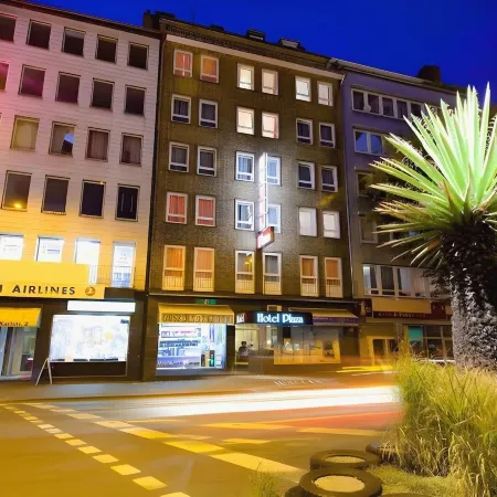 Palm Premium Hotel & Apartments Отели рядом с достопримечательностью «Парк Фольксгартен»