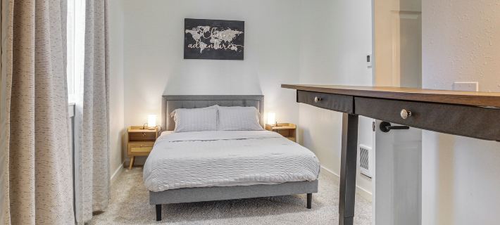 Walk to Shipyard: Bremerton Home w/ Patio! Hotels in Kitsap County