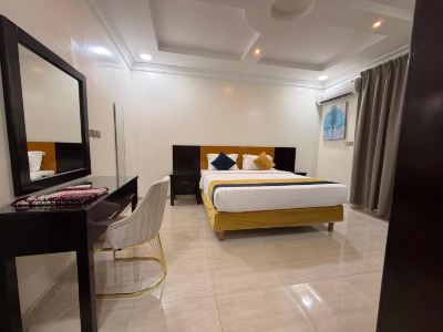 Aros Al Faisaliah Furnished Units