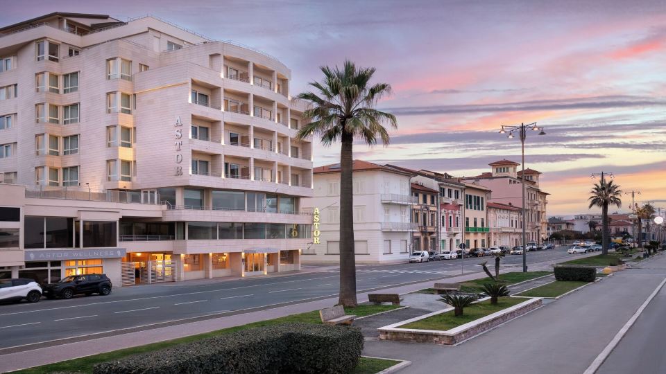 Hotel Sina Astor