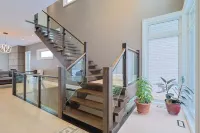 Modern Masterpiece Luxury 6 Bedroom Home Hotel di 