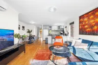 3bdr Sauna Pool Gym Parking - Condos