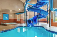 PRAIRIE CREST RED DEER by IHG