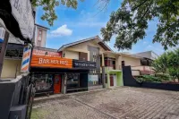 Hotel O near D'Botanica Bandung Mall formerly De Sun Pasteur Guest House Hotels in Bandung City