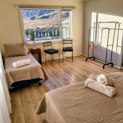 Calafate Sunset Hotels near Avenida Libertador