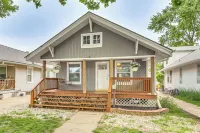 Walk to Macken Park! 5min to Downtown KC - 2-Star