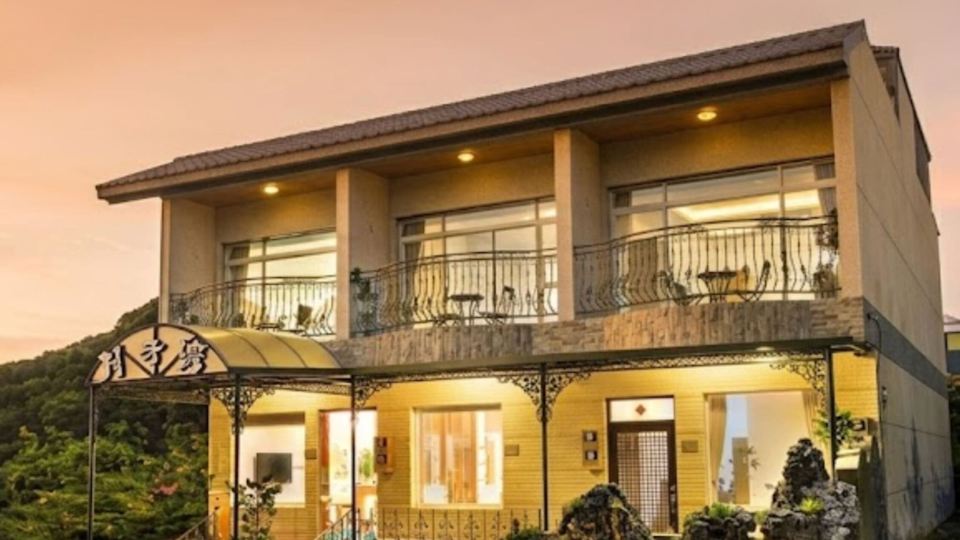 Lunatis Bay Hotel