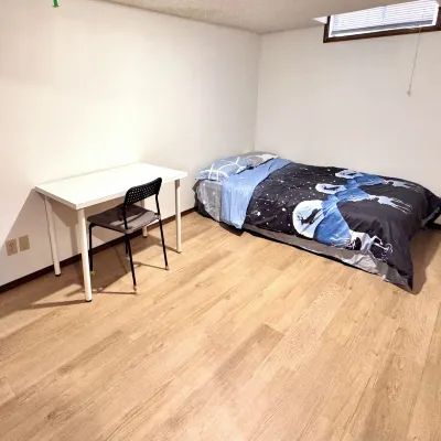 Sandstone Homestay Các khách sạn gần Công viên Nose Hill