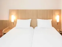 Ibis Esch Belval - bar