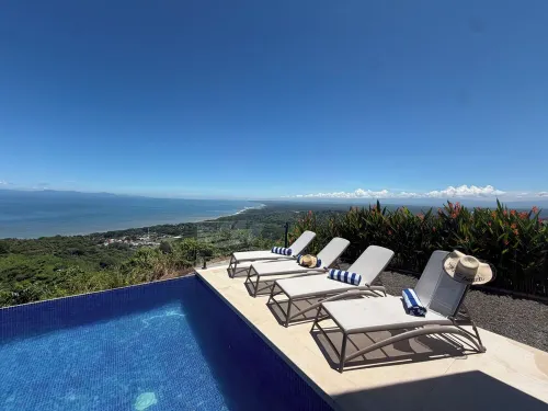 Luxury Villa w/ Ocean, Mountain Views, King Suites & Hot Tub - Sleeps 10