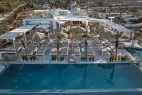 Hotel Napa Suites (Adults Only) - С бассейном