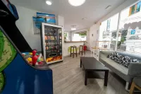 Be Happy Hostels