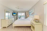 Anna Maria Island Beach Palms 6B